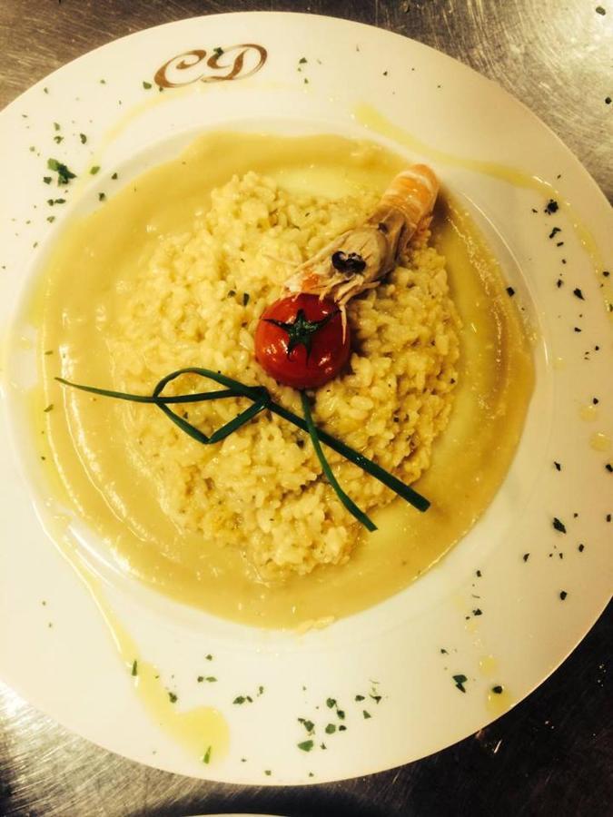 Albergo Conca D'Oro 포자 외부 사진